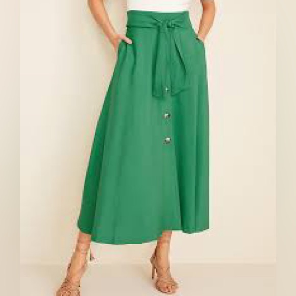 Ann Taylor A-Line Skirt Button And Tie Front With Pockets Kelly Green Size 4p